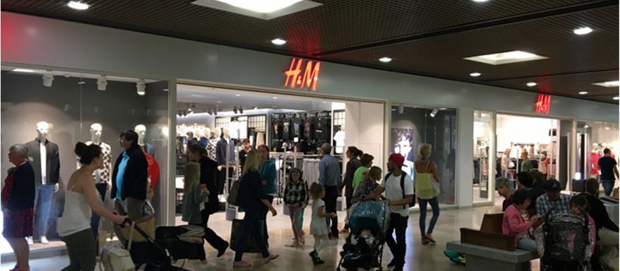 H&M Store Opens at Queensgate Shopping Centre